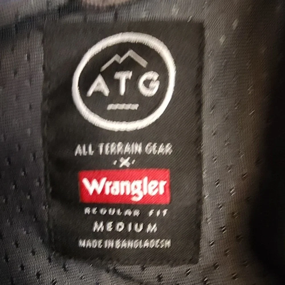 ATG Wrangler All Terrain Gear‎ Mens Plaid Short Sleeve Button Up Shirt